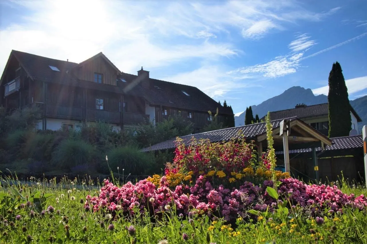 Apartment Gaestehaus Hoefler Bayerisch Gmain